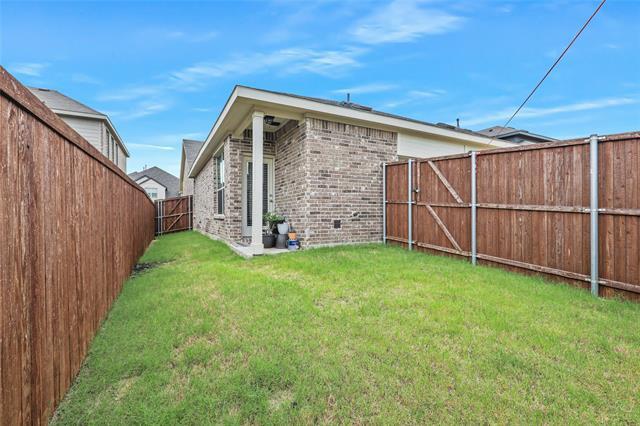 Building Photo - 1704 Emilia Dr