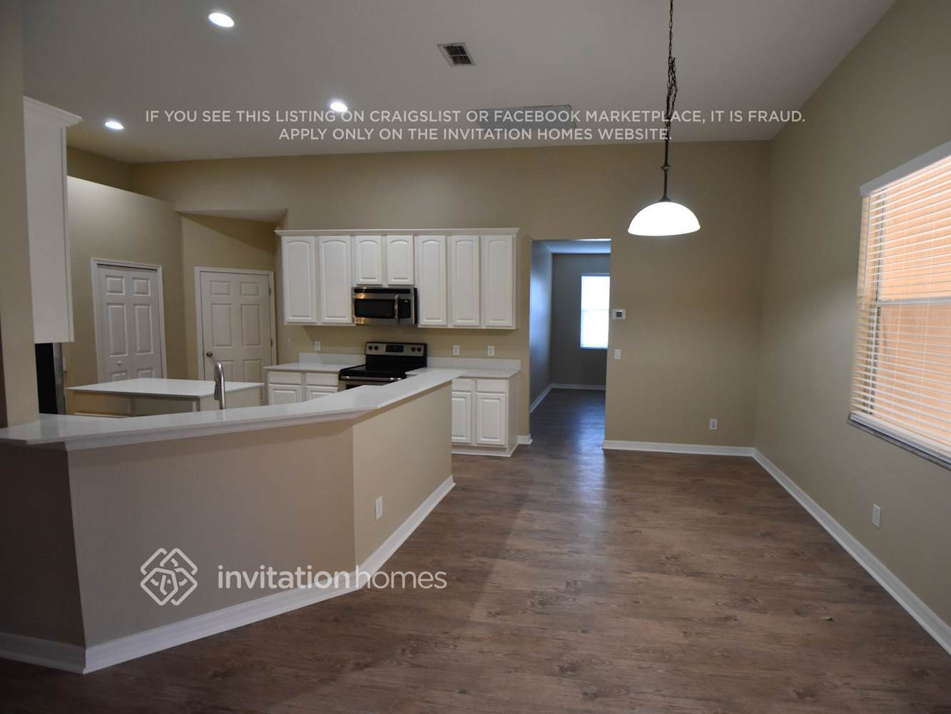 Building Photo - 1774 Sweetwater W Cir