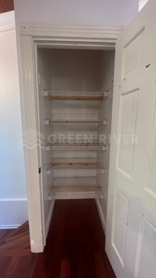 Building Photo - Amazing 4 bedroom home with St Johns River Views Available Now!