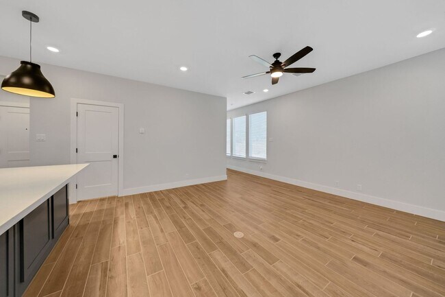 Building Photo - FOUR WEEKS FREE!!!   Brand New Townhome in...