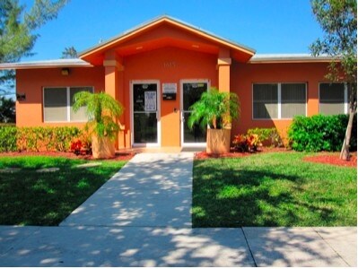 Primary Photo - Suncrest Court