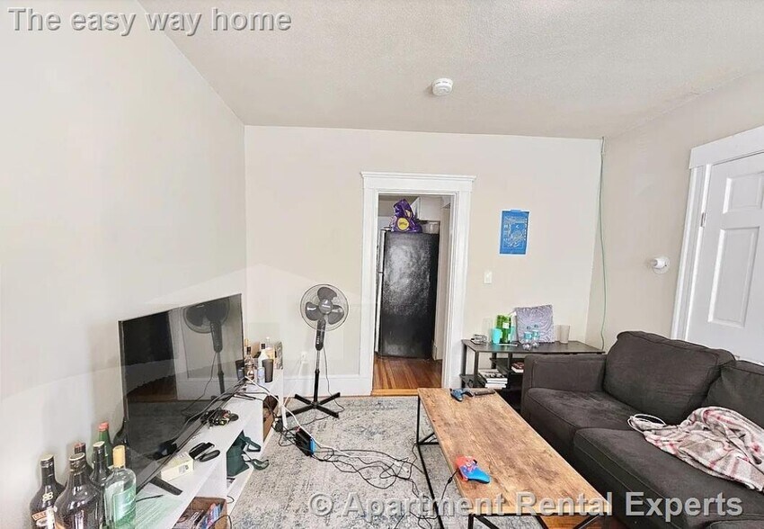 Building Photo - 91 Frederick Ave