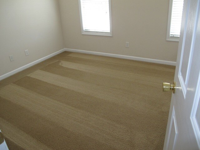 Building Photo - ***AVA. 9/1, SHORT-TERM RENTAL*** WESTSIDE...