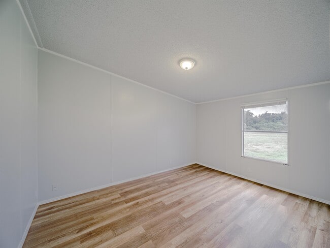 Building Photo - 462 Big Salty Ln