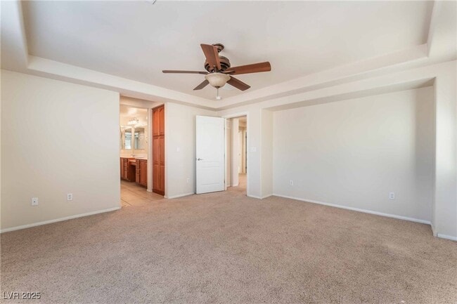 Building Photo - 7013 Whipple Manor St