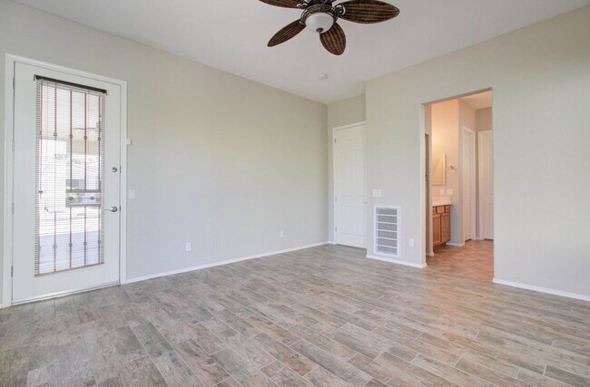 Building Photo - 4120 E Donato Dr