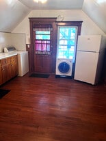 Building Photo - 96 Lawrence St