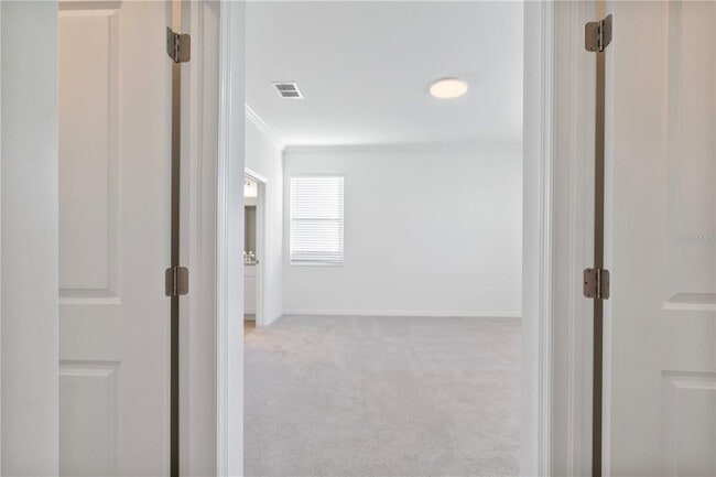 Building Photo - 17604 Fallen Br Wy