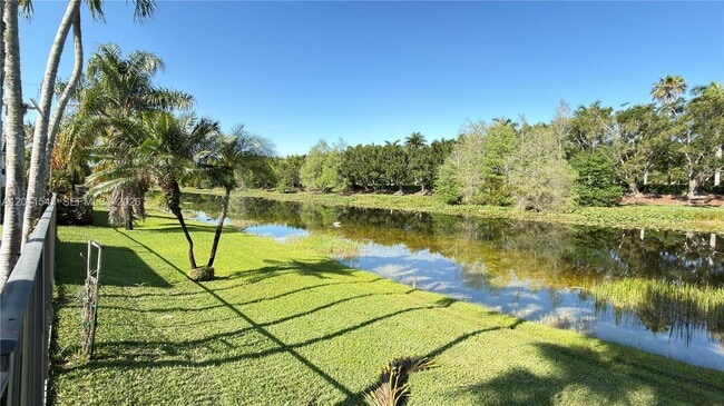 Building Photo - 3767 Oak Ridge Cir