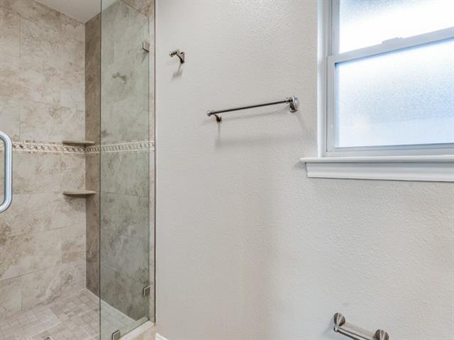 Building Photo - 3024 Stanford Dr