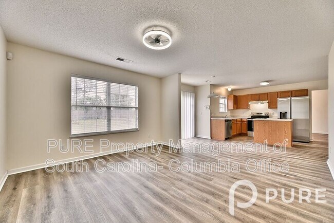 Building Photo - 433 Spring Oak Ln