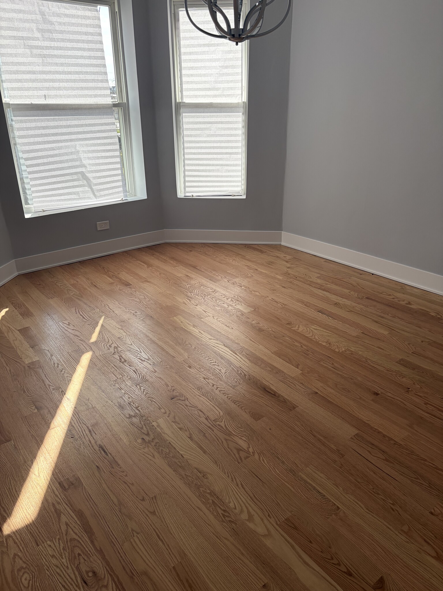 Building Photo - 1540 S Ridgeway Ave