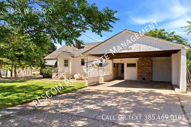 Building Photo - 3964 W 2550 S
