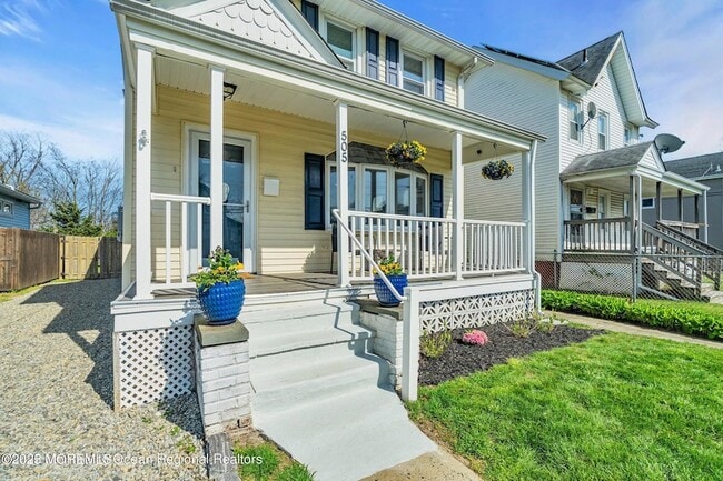 Building Photo - 505 West St