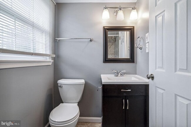 Building Photo - 12735 Lighthouse Ln