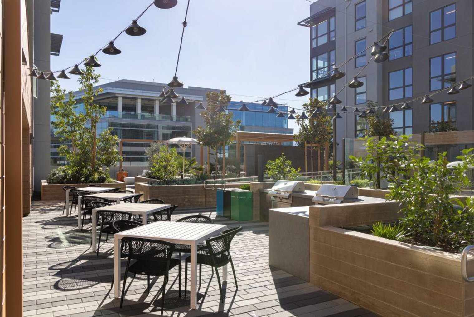 Building Photo - 1001 N Shoreline Blvd