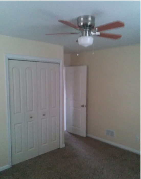 Master bedroom - 531 Highland St