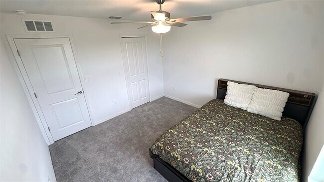 Building Photo - 32142 Spiceberry St