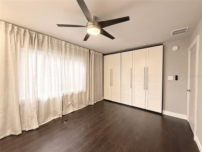 Building Photo - 7830 46th Way N