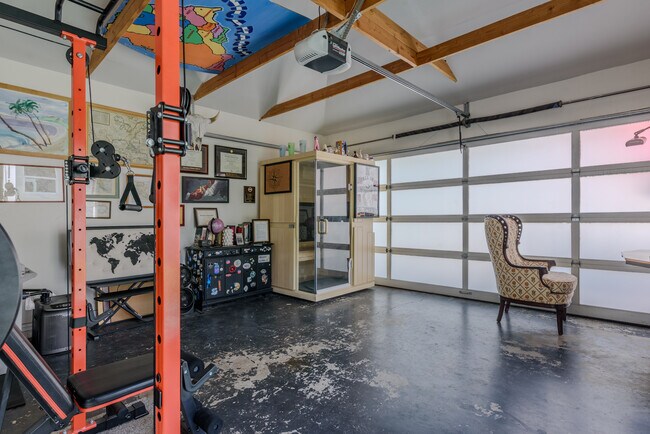 Building Photo - 6601 Rubio Ave