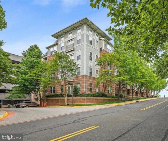 Building Photo - 9490 Virginia Center Blvd