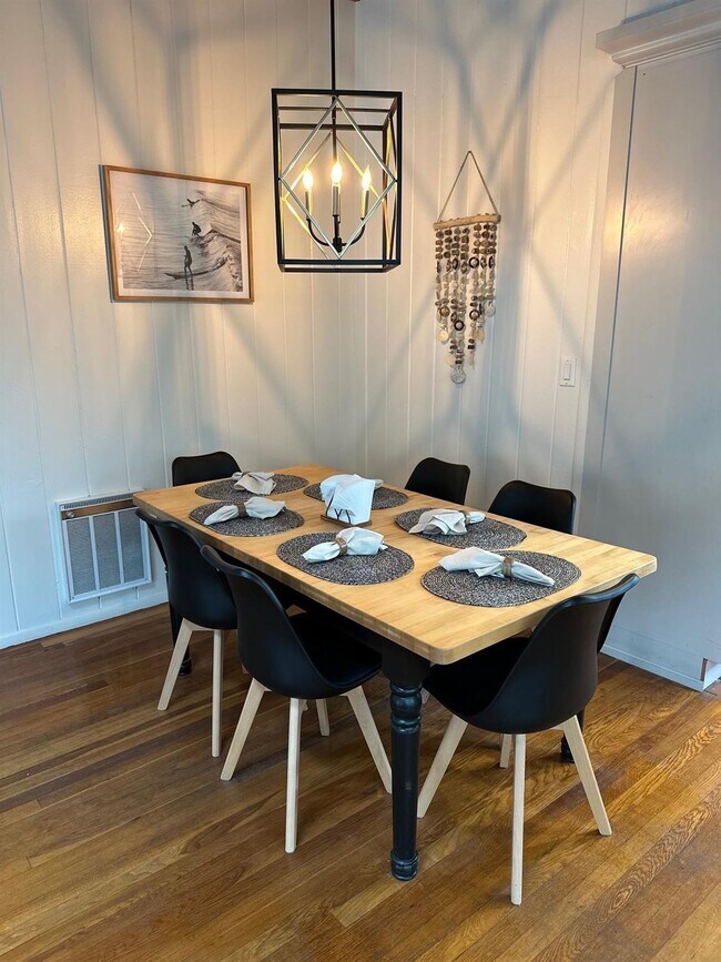 Building Photo - 581 Bayberry Walk