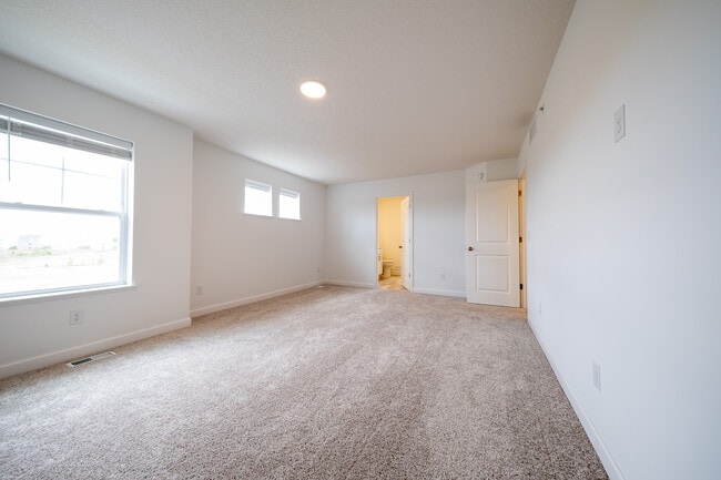 Building Photo - 15142 Archdale Ln