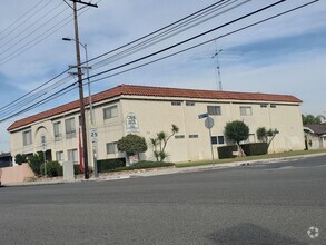 Building Photo - 25524 South Western Ave