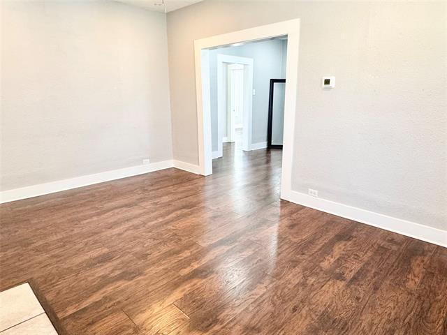 Building Photo - 3455 Roberts Ave