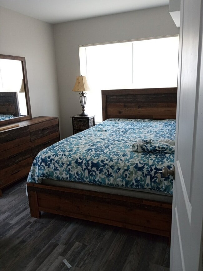 Building Photo - 1017 Wheel House Ln