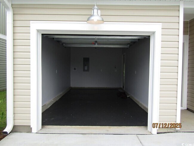Building Photo - 1223 American Shad St
