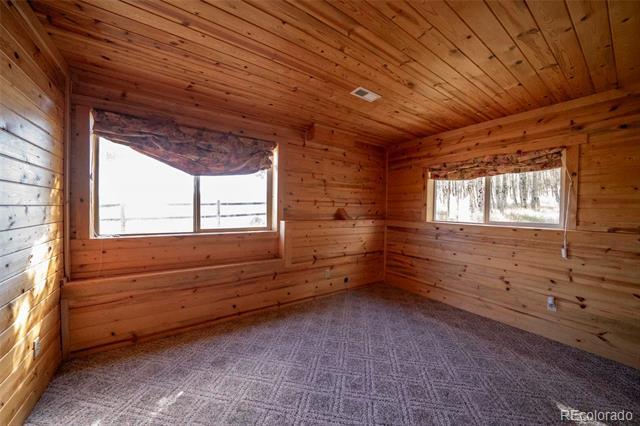 Building Photo - 246 Mount Guyot Cir