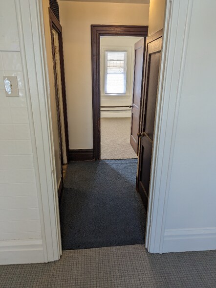 Building Photo - 316 2nd St
