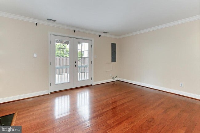 Building Photo - 9630 Sutton Green Ct