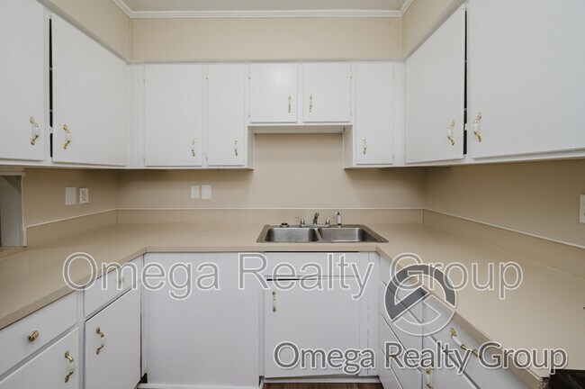 Building Photo - 3386 McGehee Rd