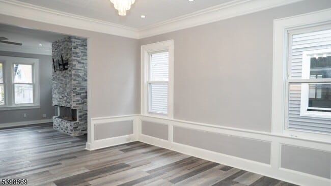 Building Photo - 65 Poe Ave