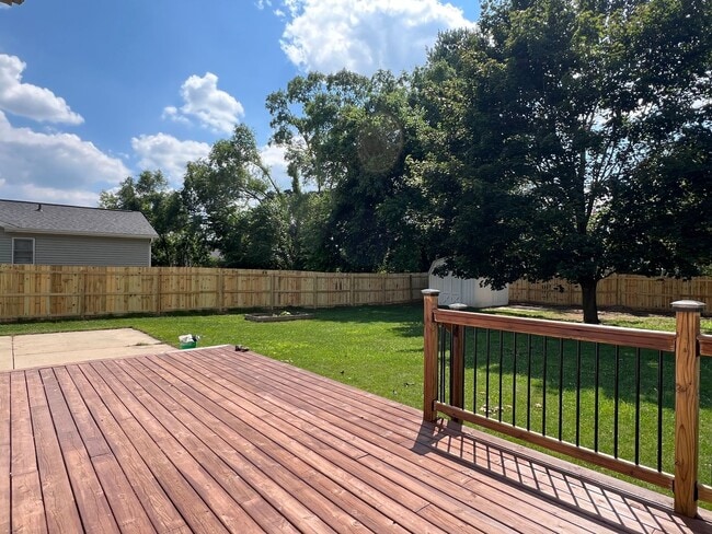 Building Photo - Spacious 4BD Home in Orchard Meadows | Finished Basement | Large Backyard