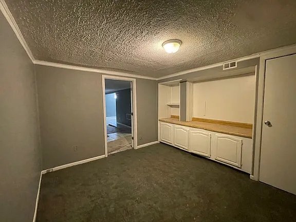 Building Photo - 5601 Littleridge Dr