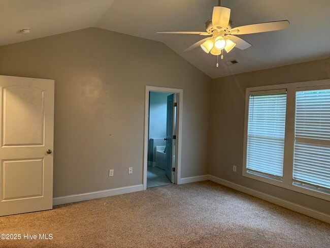 Building Photo - 204 Armistead Way