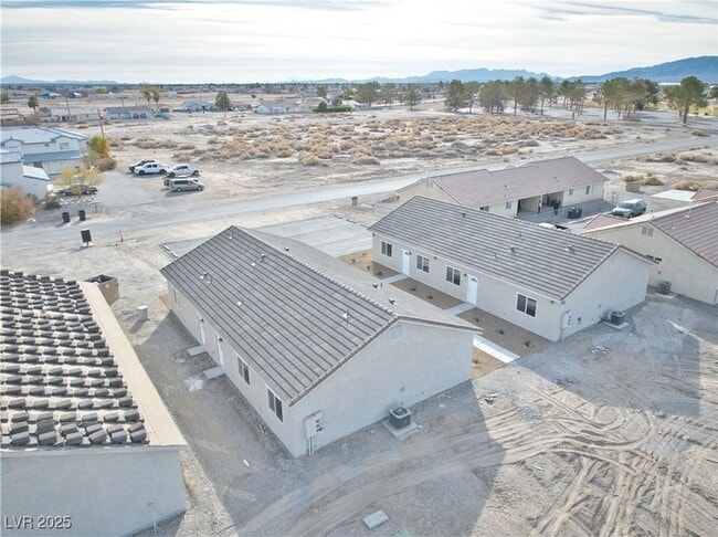 Building Photo - 610 San Lorenzo St