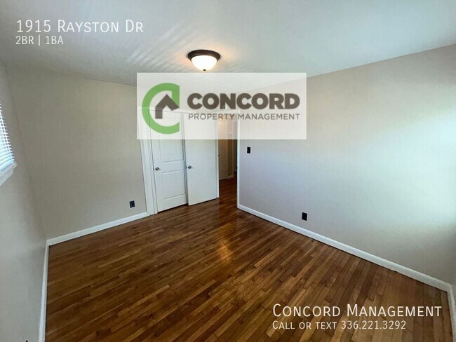 Building Photo - 1915 Rayston Dr