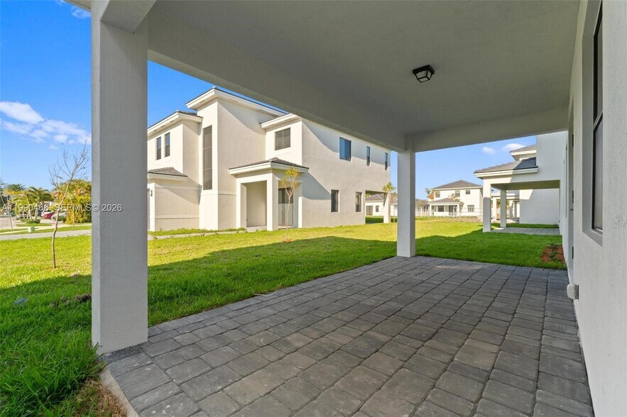 Building Photo - 15441 SW 20th Ln