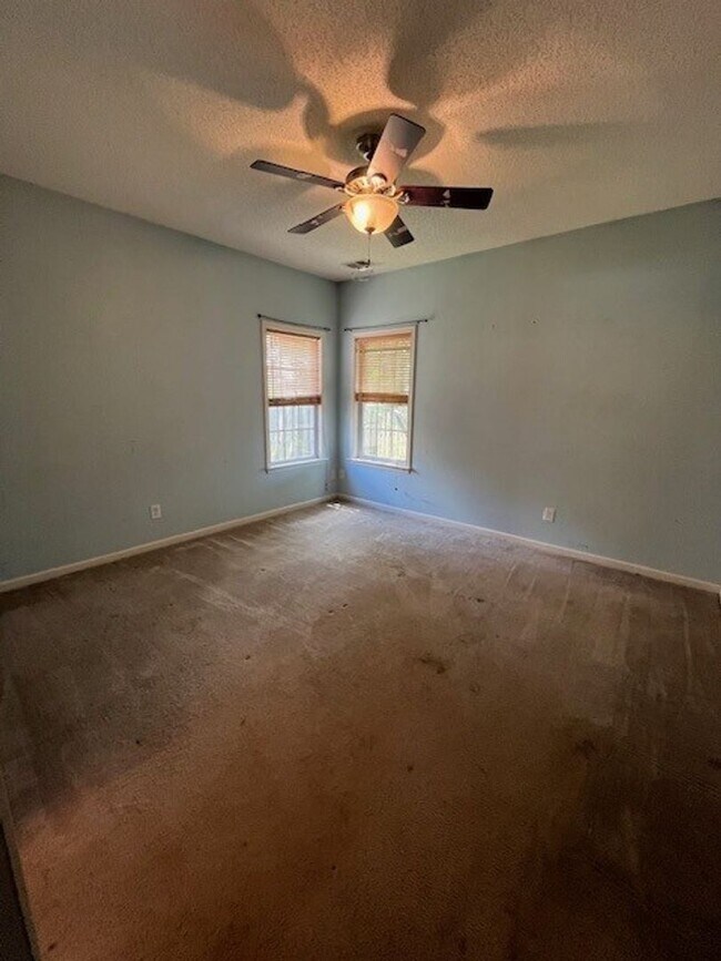 Building Photo - Charming 3-bedroom, 2-bath home in Leland, NC