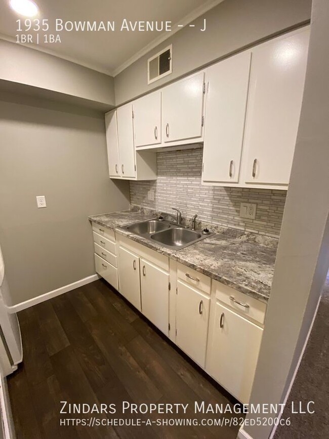 Building Photo - Remodeled 1 Bedroom Apartment in Danville, IL