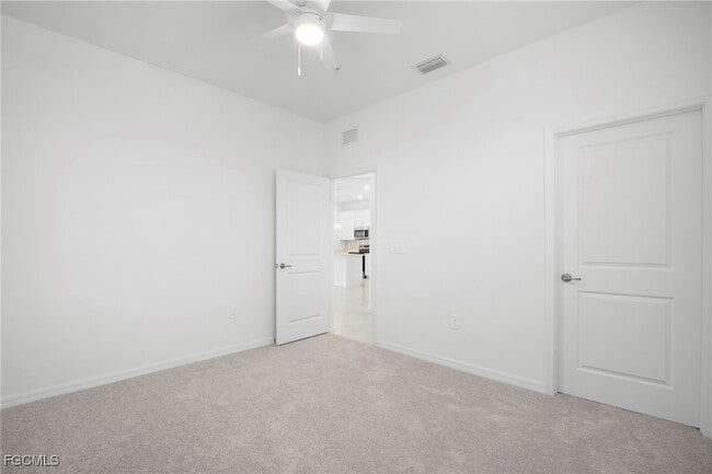 Building Photo - 20660 hazelnut Ct