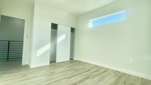 Building Photo - 419 W San Marino Ave