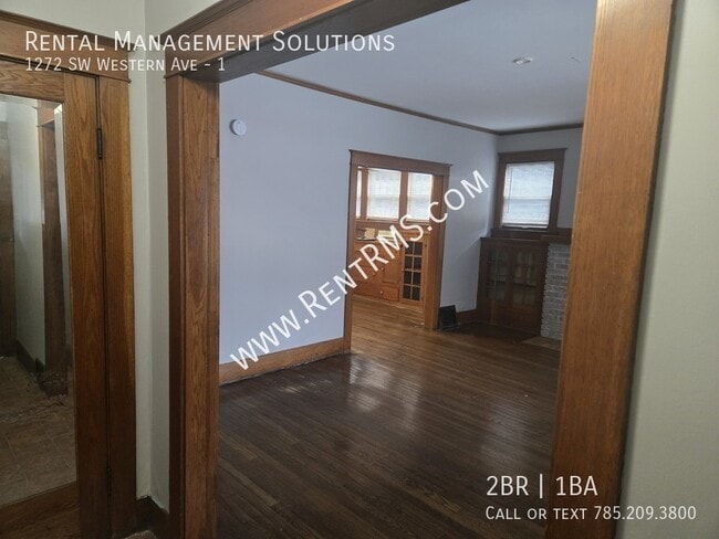 Building Photo - 1272 SW Western Ave