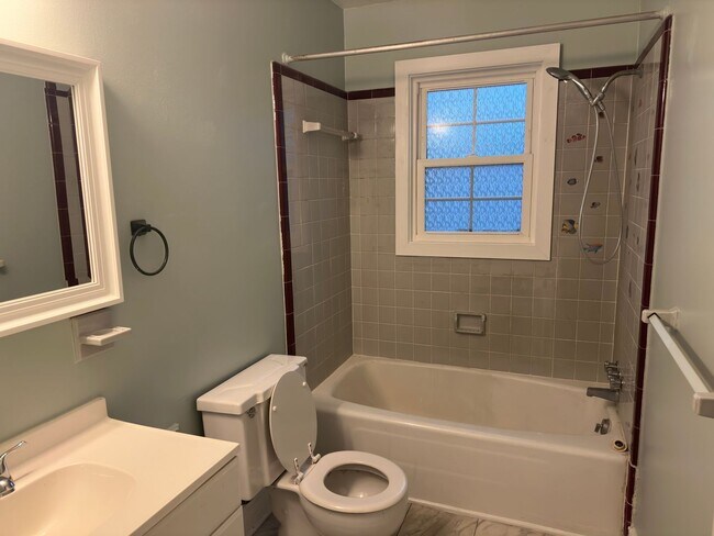 Building Photo - Coming Soon, 3BR, 1BA Ranch Style Home in Durham