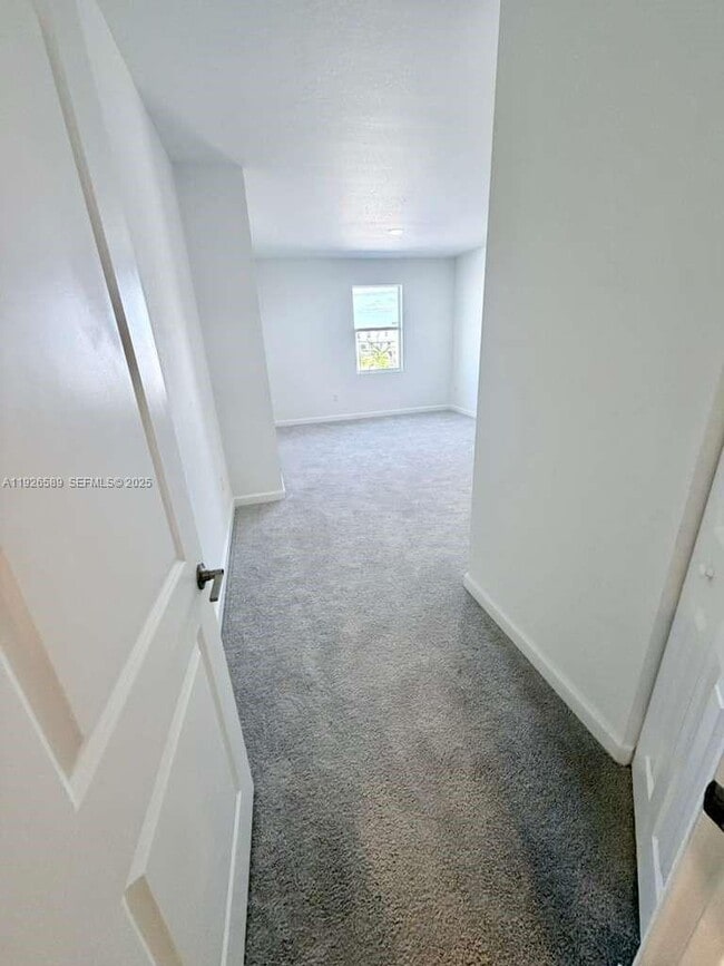 Building Photo - 15549 SW 280th St