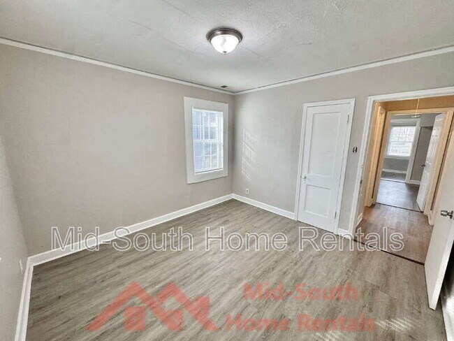 Building Photo - 3472 Hadley Rd